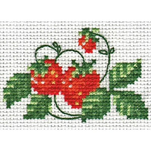 Набор для вышивания "Клубничка" 8,5*5,5см