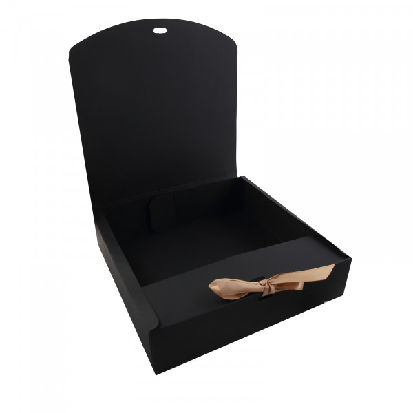 Коробка подарочная 24*24*6 ассорти 3 вида