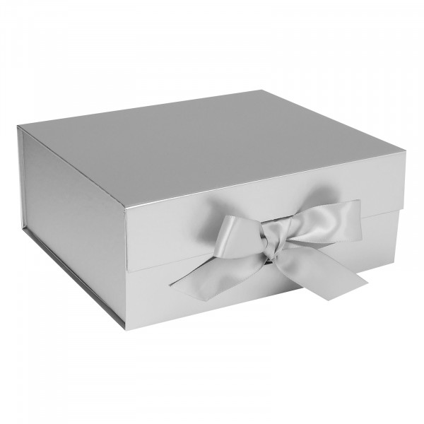 Коробка подарочная Бантик 18*20*8 серебро