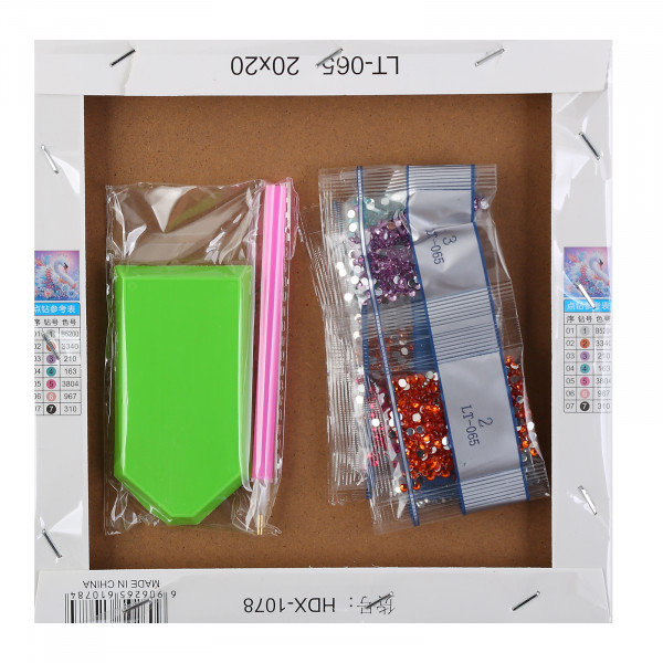 Алмазная мозаика 20*20 MAZARI М-12281 Лебедь (частич заполн)